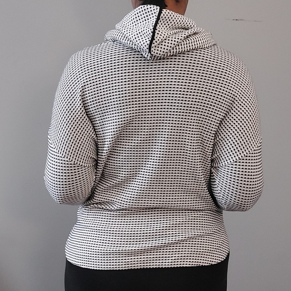 Melloday checkered sweatshirt XS black & white - Picture 2 of 6